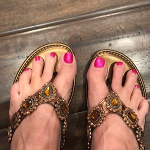 Fancy flip flops by Athena Alexander in Bronze